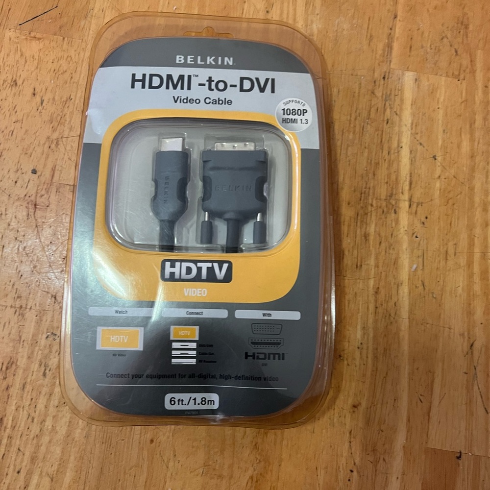 Bellini HDMI-to-DVI Video Cable